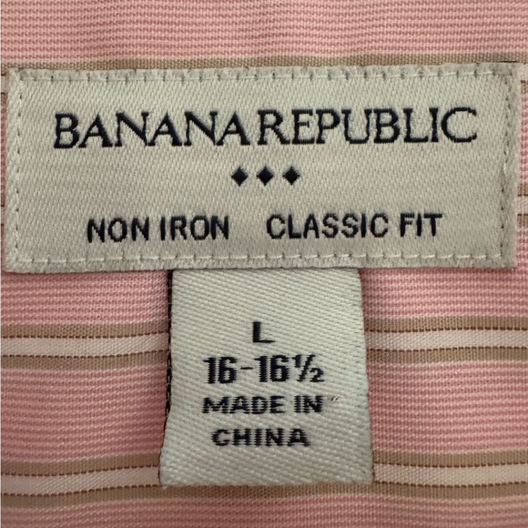 NWOT Banana Republic Men’s Button down Classic Fit Pink Large 16-16.5 Shirt - Picture 3 of 8